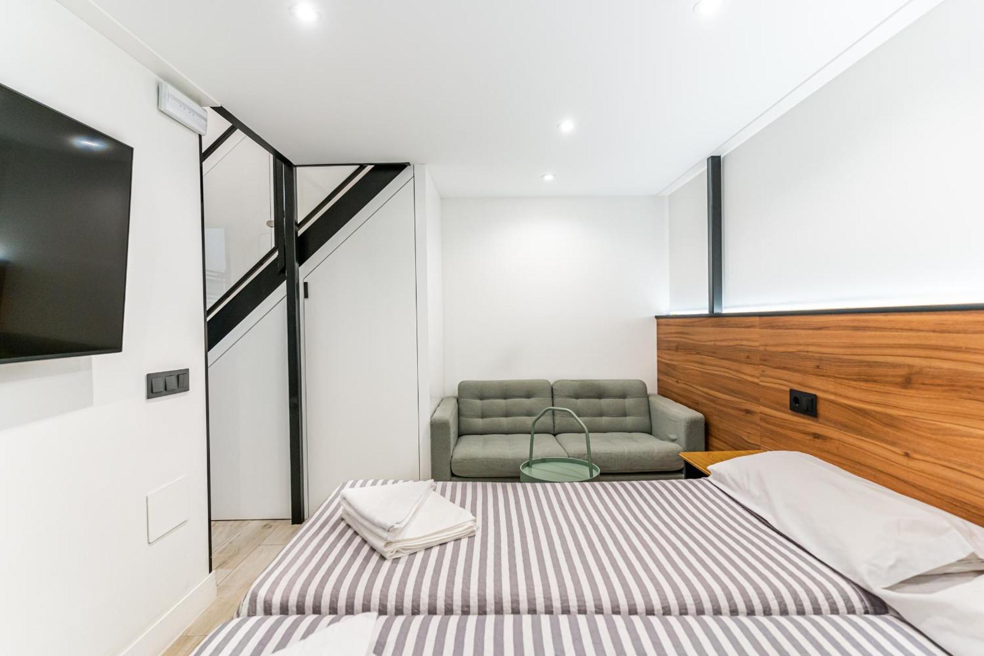 Cc Atocha Apartments Мадрид Екстериор снимка