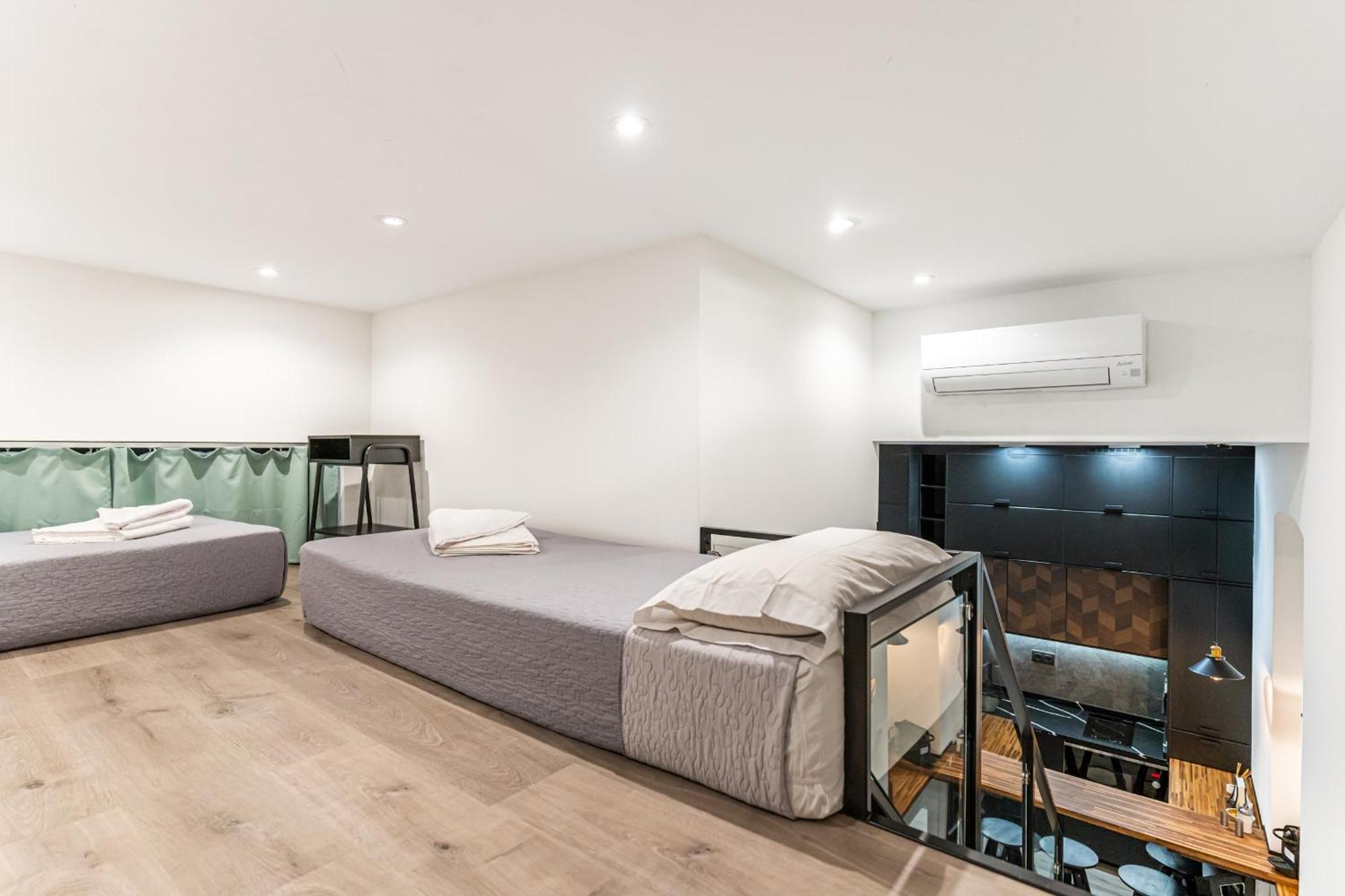 Cc Atocha Apartments Мадрид Екстериор снимка