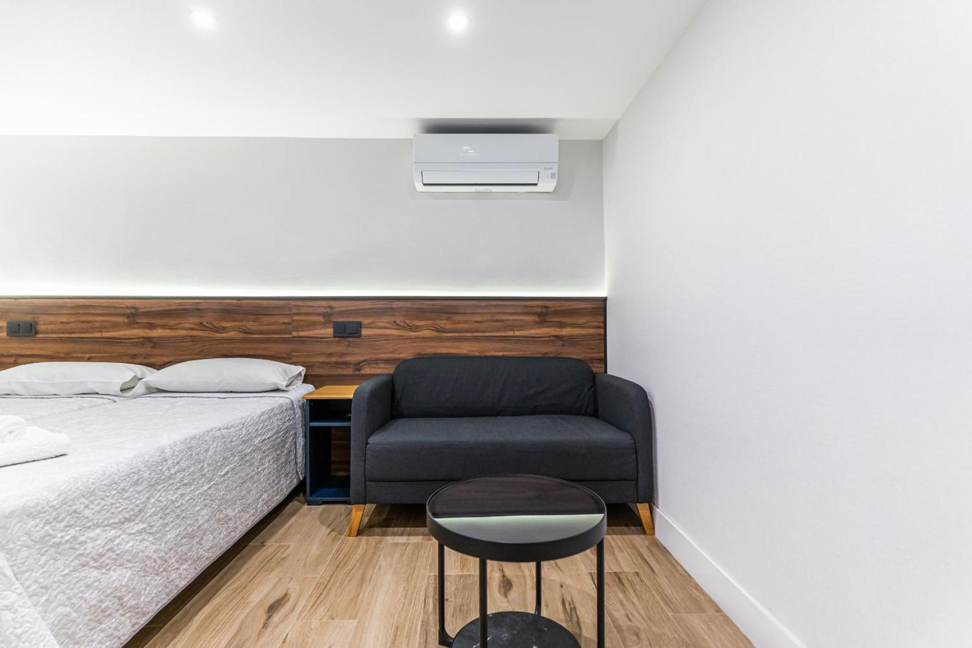 Cc Atocha Apartments Мадрид Екстериор снимка