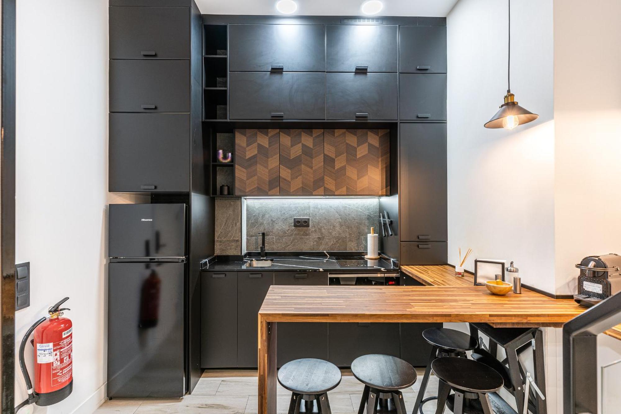 Cc Atocha Apartments Мадрид Екстериор снимка