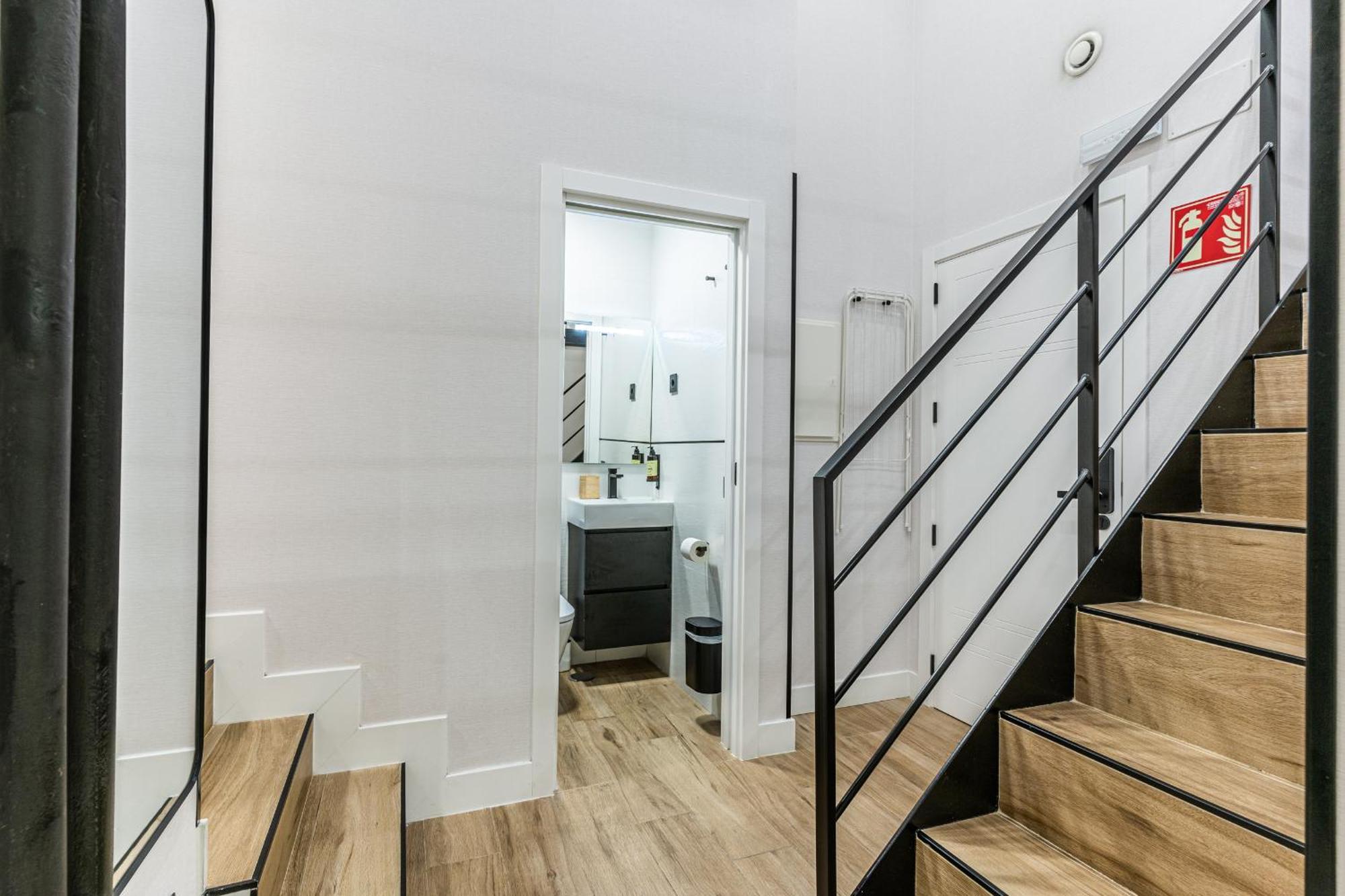 Cc Atocha Apartments Мадрид Екстериор снимка