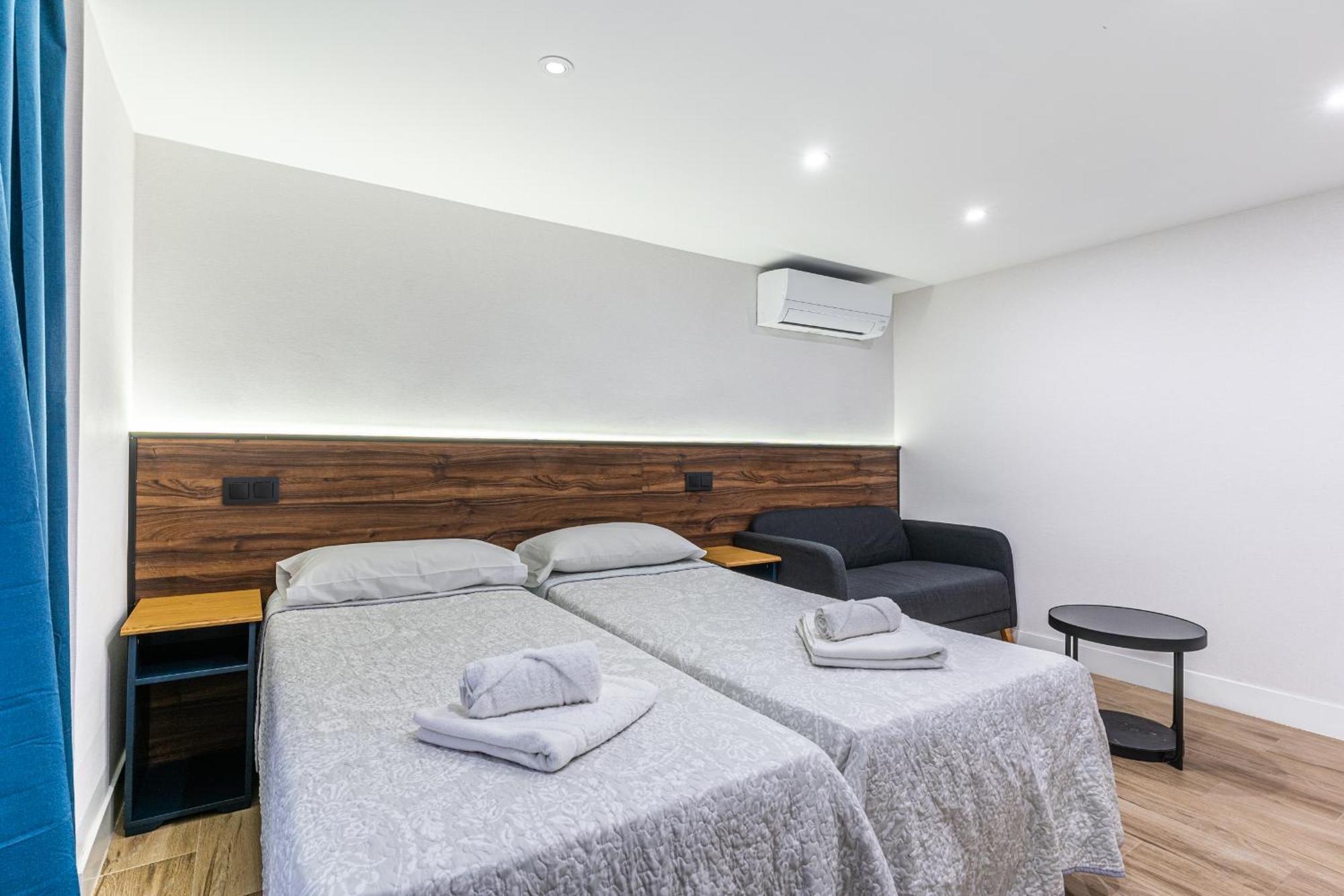 Cc Atocha Apartments Мадрид Екстериор снимка