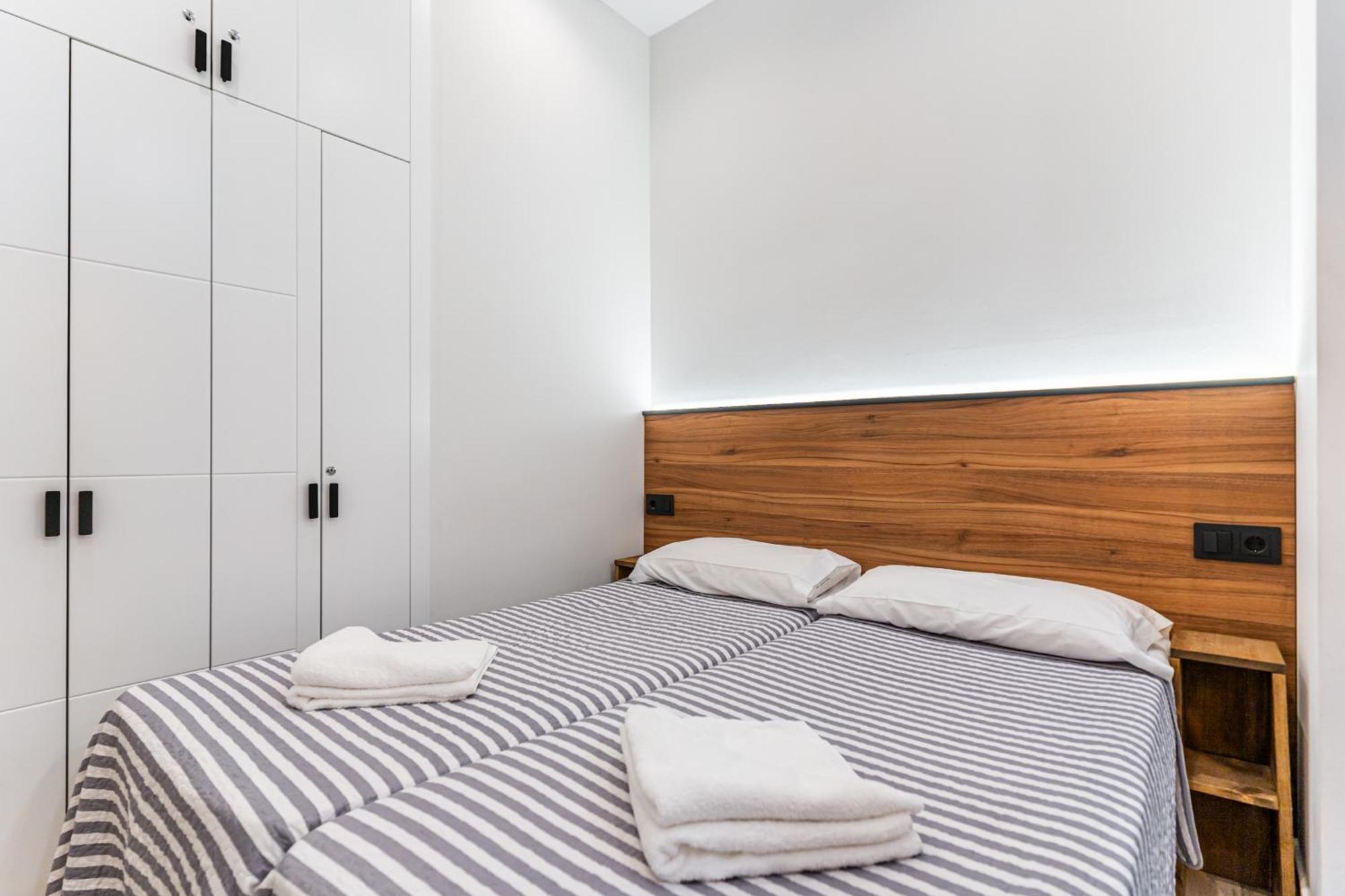 Cc Atocha Apartments Мадрид Екстериор снимка